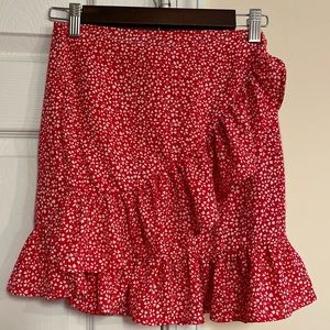 Red and white flower pattern layered skirt